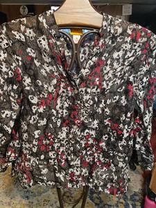 Women's Top Ruby RD size 18